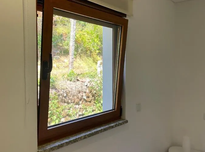 펜션 Casa Do Capitao A Casa Ideal Ferias No Geres 비에이라도미노