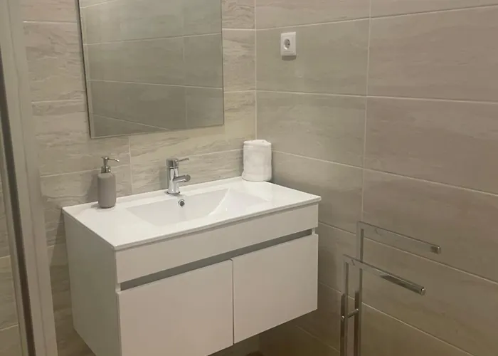 펜션 Casa Do Capitao A Casa Ideal Ferias No Geres 비에이라도미노